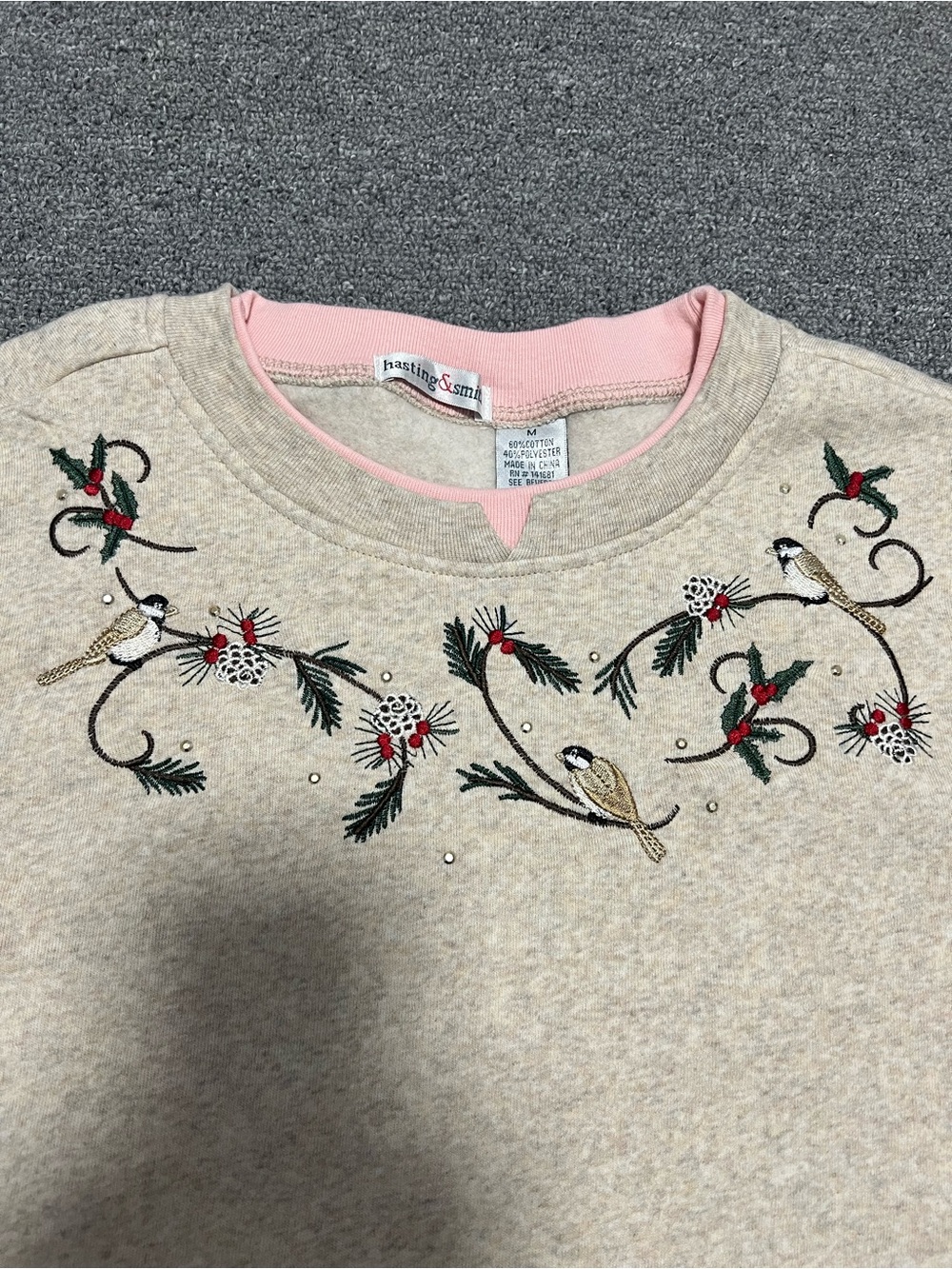 Embroidered Crewneck Sweatshirt in Beige with Pink Trim Women’s M - Picture 3 of 6